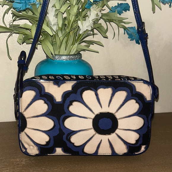 COACH POPPY Floral Scarf Print Flight Crossbody Bag - Picture 6 of 13